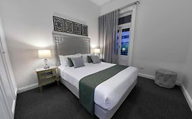 Adelaide Mansions Serviced Apartments